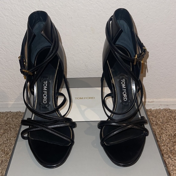 Tom Ford Shoes | Tom Ford Padlock Strappy Heels | Color: Black | Size: 39.5 - Picture 3 of 7